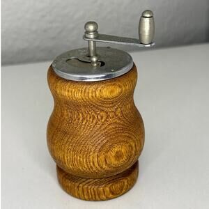Vintage Manual Wooden Pepper Mill